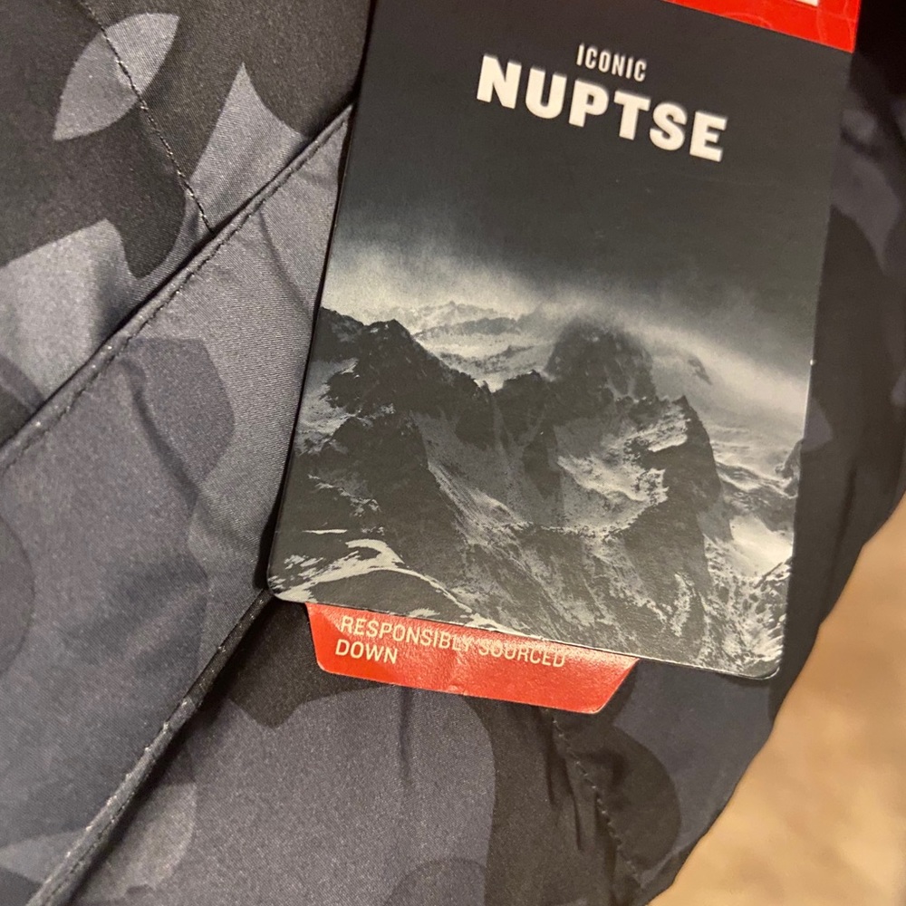 THE NORTH FACE